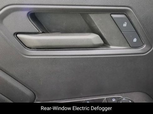 Used 2023 Chevrolet Colorado Trail Boss w/ Technology Package image 14