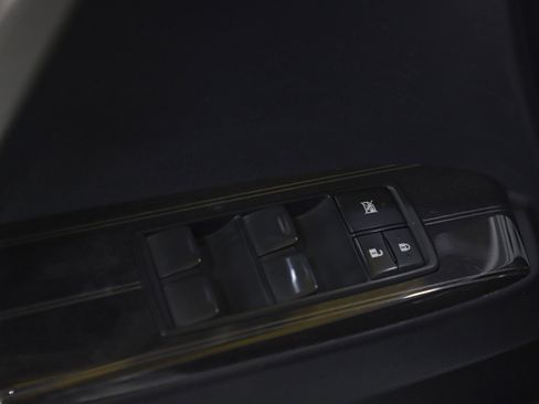 Used 2021 Lexus GX 460 Premium w/ Premium Package image 26