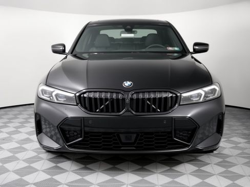 New 2026 BMW 330i xDrive Sedan w/ M Sport Package AWD/4WD image 6
