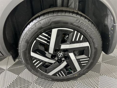 New 2026 Nissan Kicks SV image 19