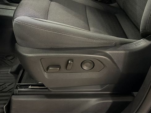 Certified 2023 Chevrolet Silverado 1500 RST image 7