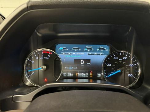 Used 2017 Ford F250 Platinum w/ Platinum Ultimate Package AWD/4WD image 16
