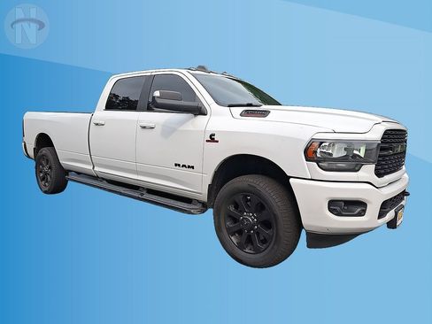 Used 2022 RAM 3500 Big Horn w/ Night Edition AWD/4WD image 1