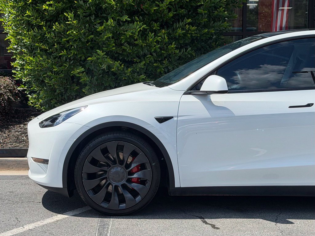Used 2022 Tesla Model Y Performance AWD/4WD image 10