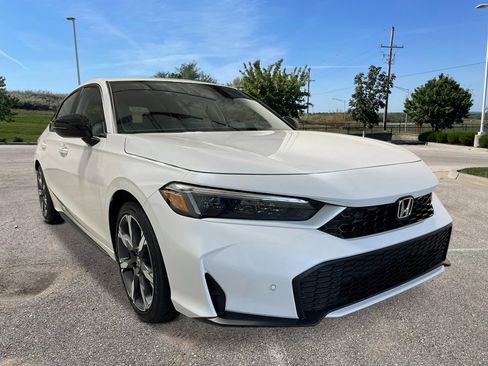 New 2026 Honda Civic Sport Touring image 9