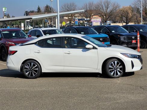 New 2025 Nissan Sentra SV w/ SV Premium Package image 3