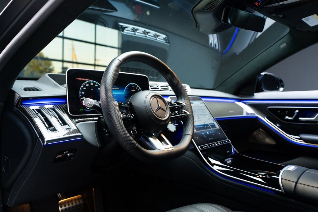 Used 2024 Mercedes-Benz S 63 AMG S image 26
