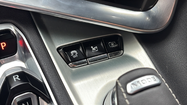 Used 2025 Chevrolet Corvette Stingray Preferred Cpe w/ Z51 Performance Package RWD image 37