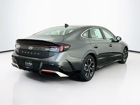 Used 2025 Hyundai Sonata SEL FWD image 9