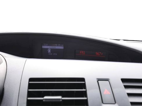 Used 2010 MAZDA MAZDA3 s Sport FWD image 17
