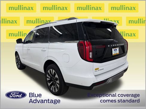 Certified 2025 Ford Expedition Platinum w/ Driver's Package AWD/4WD image 11