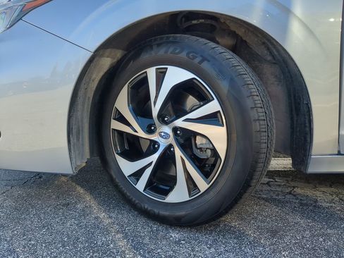 Used 2025 Subaru Legacy Premium image 31