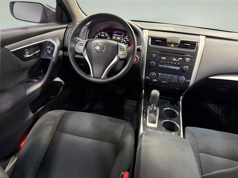 Used 2014 Nissan Altima 2.5 S FWD image 22