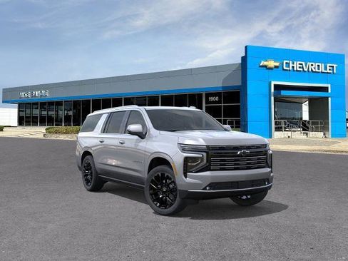 New 2026 Chevrolet Suburban High Country AWD/4WD image 1
