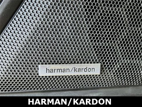 Certified 2023 Subaru Outback Limited image 7