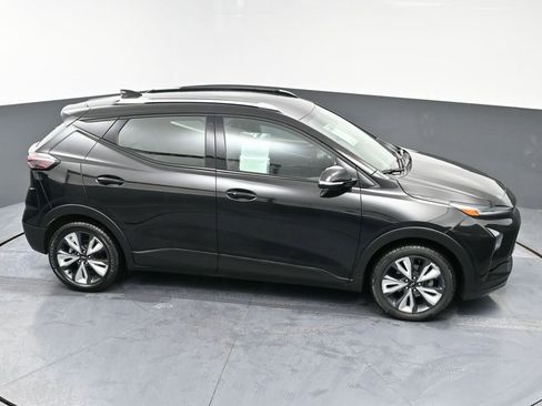 Used 2023 Chevrolet Bolt EUV LT w/ Convenience Package image 46