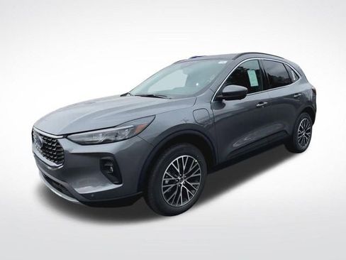 New 2026 Ford Escape SE w/ PHEV Premium Package FWD image 5