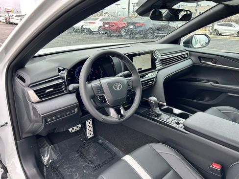 Certified 2026 Toyota Camry SE image 11