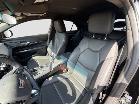 Used 2025 Cadillac CT4 Luxury RWD image 19
