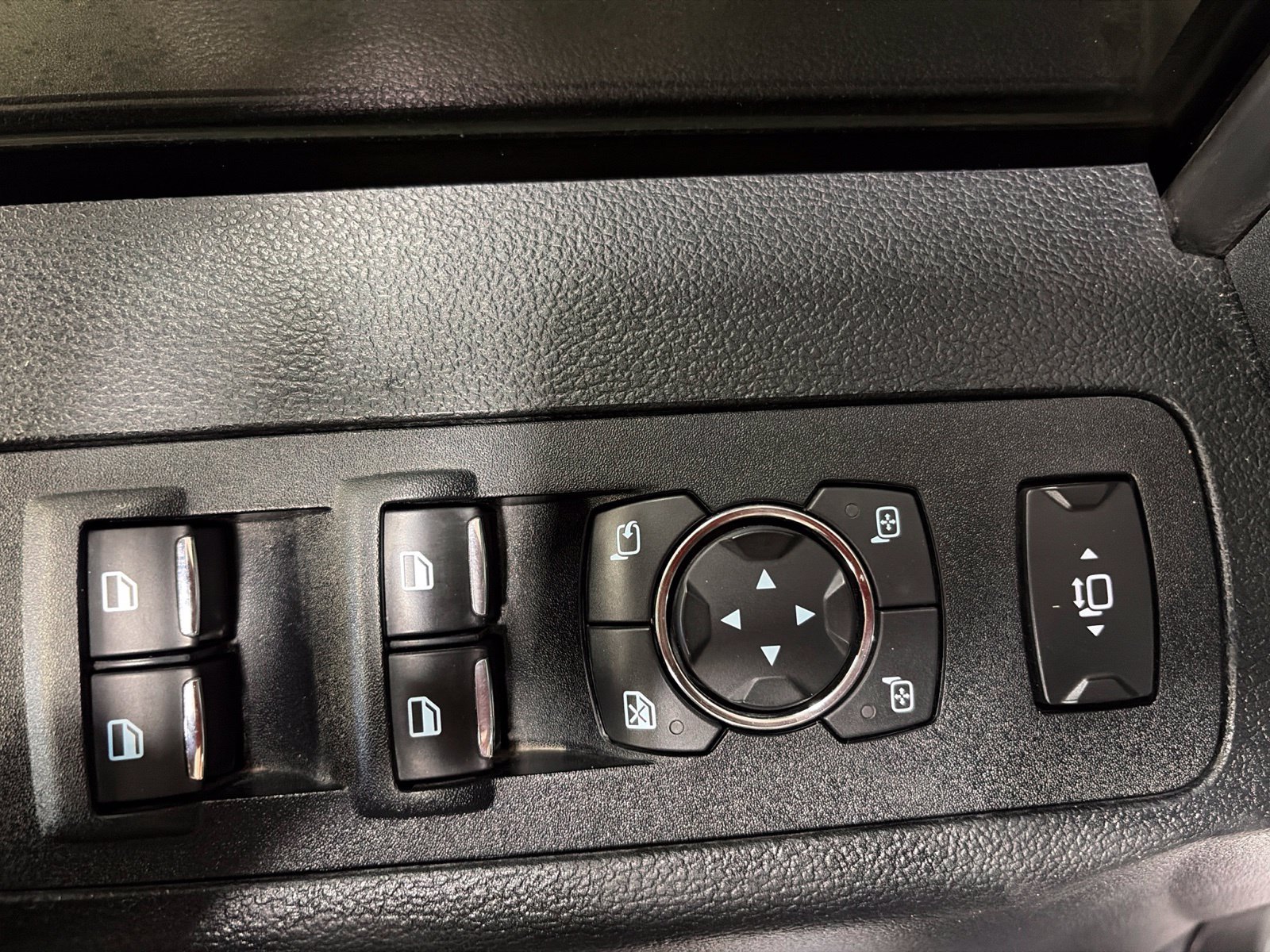 Used 2019 Ford F250 Lariat w/ Chrome Package AWD/4WD image 20