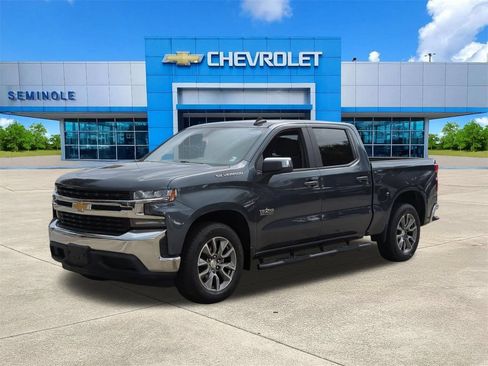 Used 2020 Chevrolet Silverado 1500 LT w/ Texas Edition RWD image 2
