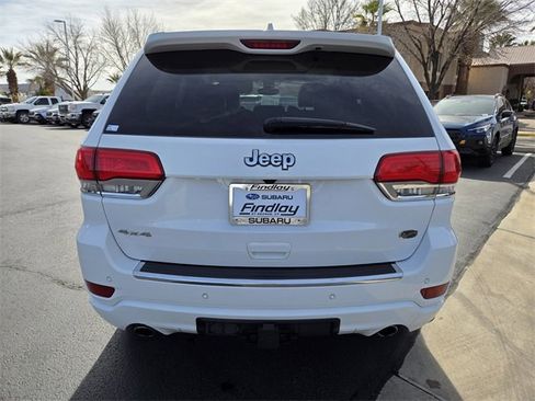 Used 2017 Jeep Grand Cherokee Overland image 5