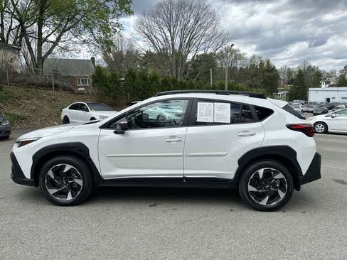 Certified 2025 Subaru Crosstrek 2.5i Limited image 2