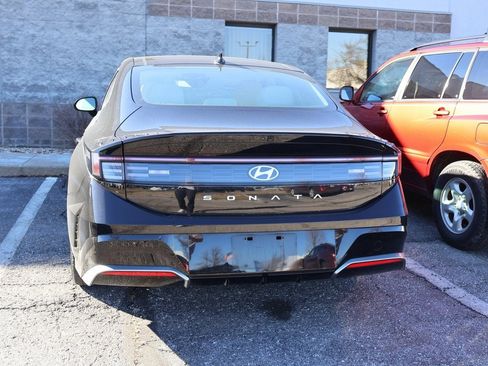 Certified 2024 Hyundai Sonata SEL w/ Convenience Package image 16