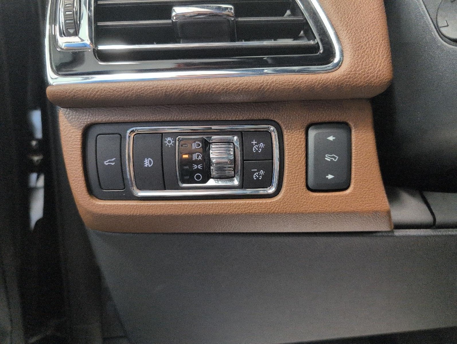 Used 2023 Lincoln Navigator Reserve AWD/4WD image 33