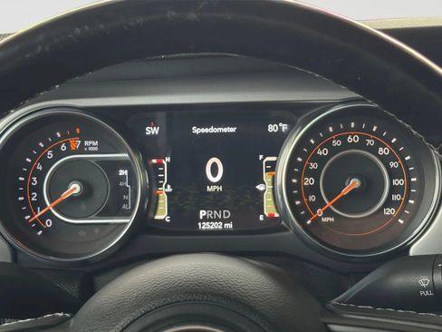 Used 2021 Jeep Wrangler Unlimited Sport AWD/4WD image 32