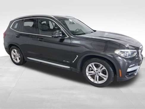 Used 2018 BMW X3 xDrive30i AWD/4WD image 3