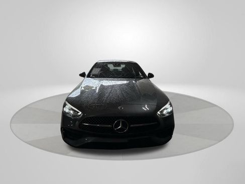 Used 2025 Mercedes-Benz C 300 4MATIC Sedan image 3