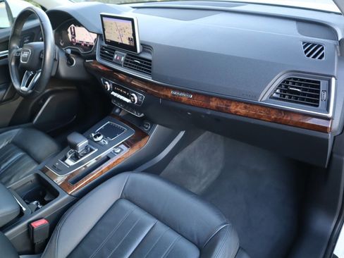 Used 2018 Audi Q5 2.0T Premium image 39