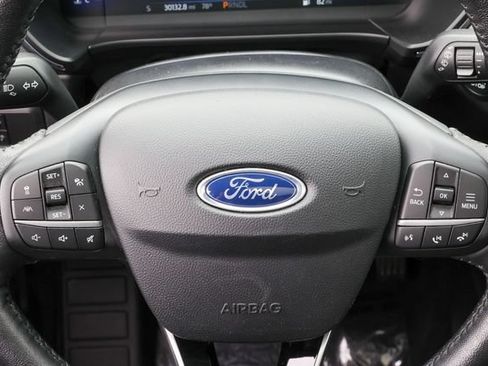 Used 2020 Ford Escape Titanium FWD image 10