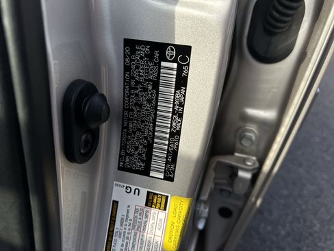 Used 2021 Toyota Prius Prime XLE image 33