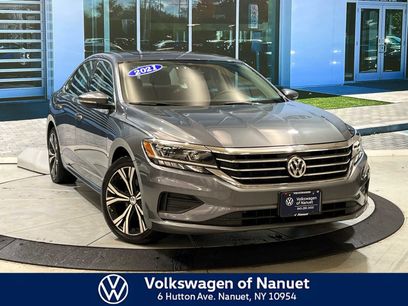 Used 2021 Volkswagen Passat 2.0T SE w/ Luggage Net & Mats Package
