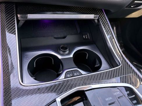 Used 2023 BMW X7 M60i image 32