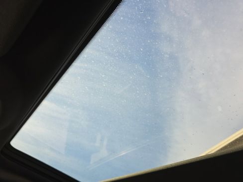 Used 2021 RAM 1500 Limited image 11