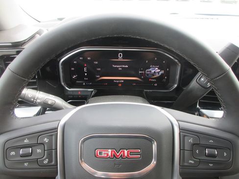 New 2026 GMC Sierra 2500 SLE image 17