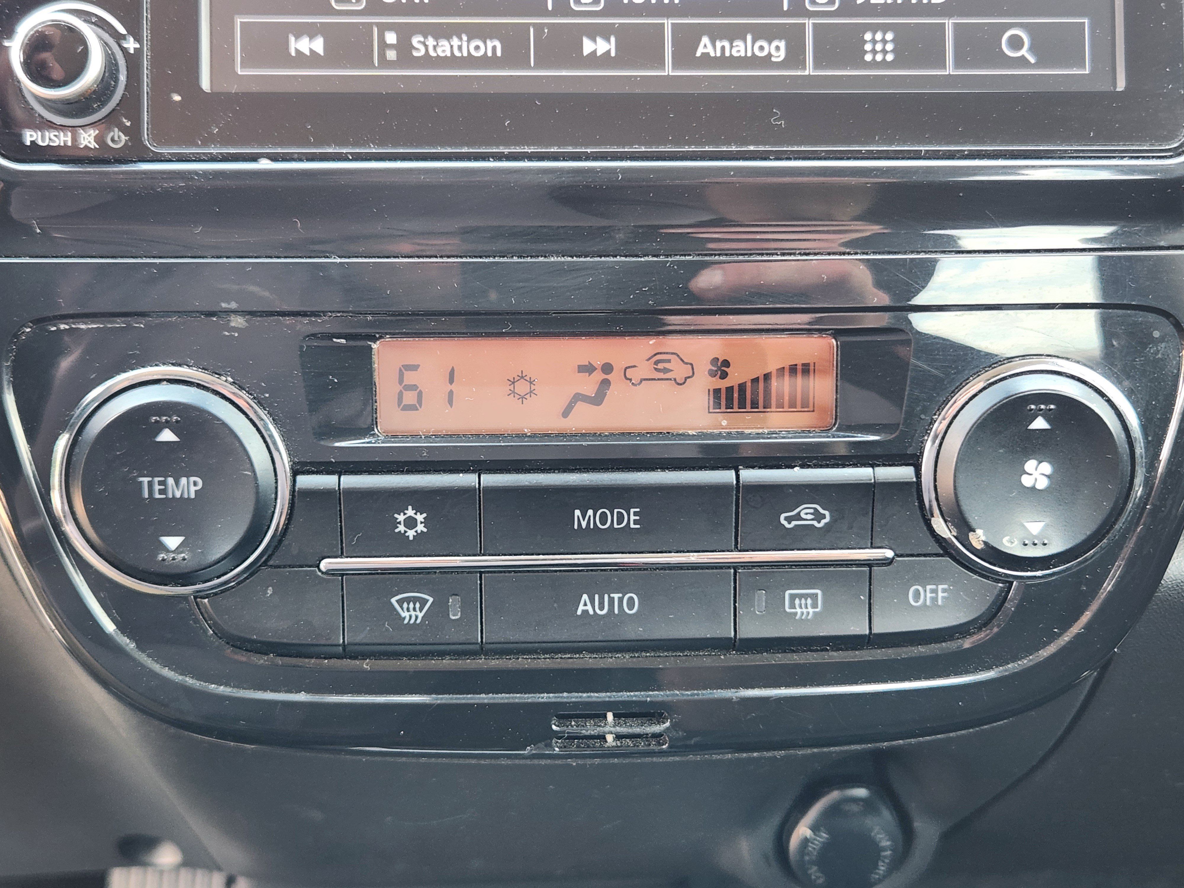 Used 2024 Mitsubishi Mirage LE FWD image 14