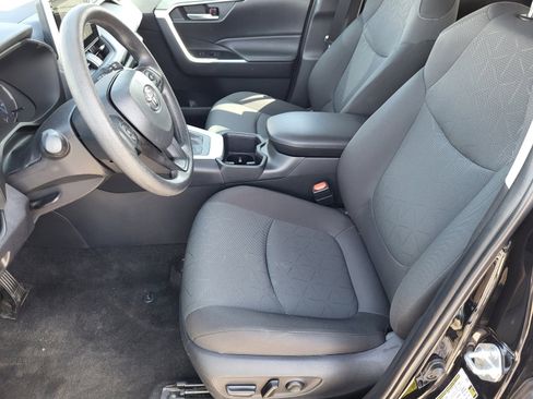 Certified 2025 Toyota RAV4 XLE image 16