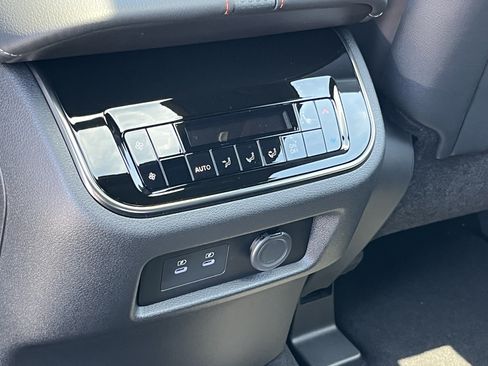 New 2026 Nissan Armada PRO-4X AWD/4WD image 22
