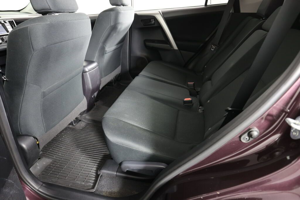 Used 2017 Toyota RAV4 LE w/ All Weather Liner Package AWD/4WD image 17