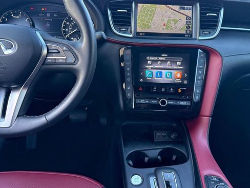 Used 2024 INFINITI QX50 Sport image 30