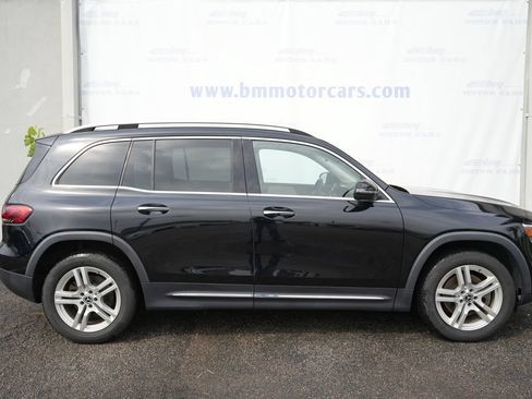 Used 2022 Mercedes-Benz GLB 250 4MATIC image 7