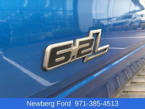 Used 2012 Ford F150 Raptor w/ SVT Exterior Graphics Pkg AWD/4WD image 11