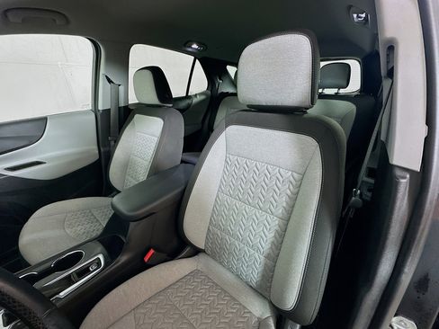 Used 2023 Chevrolet Equinox LT image 19