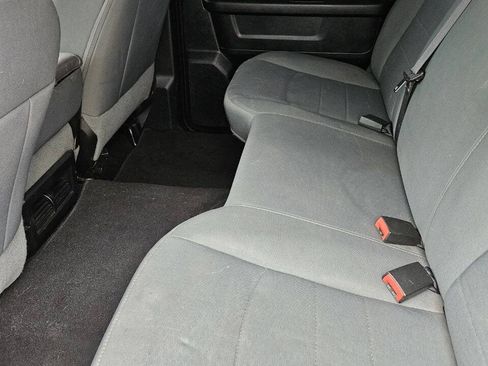 Used 2015 RAM 2500 Tradesman w/ Chrome Appearance Group AWD/4WD image 6