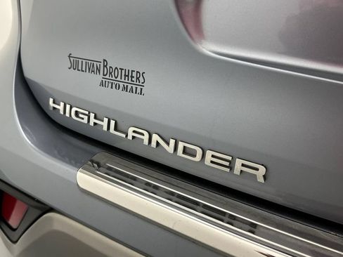 Certified 2021 Toyota Highlander Platinum AWD/4WD image 20