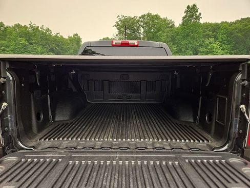 Used 2015 Chevrolet Colorado Z71 AWD/4WD image 27